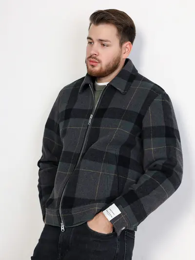 Куртка драповая темно-серого цвета в клетку